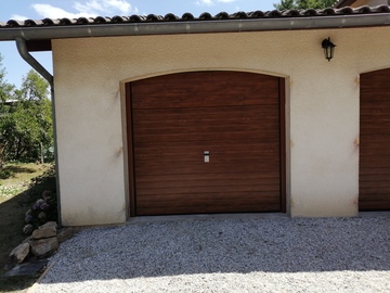 La porte garage : porte manuelle ou motorisée La porte garage : porte manuelle ou motorisée