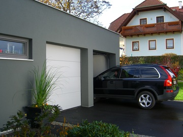La porte garage : porte manuelle ou motorisée
